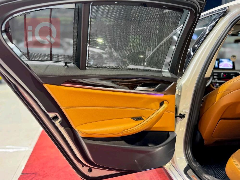 بي ام دبليو الفئة 5